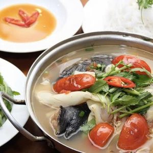 Lẩu Cá Lăng Nấu Măng Chua