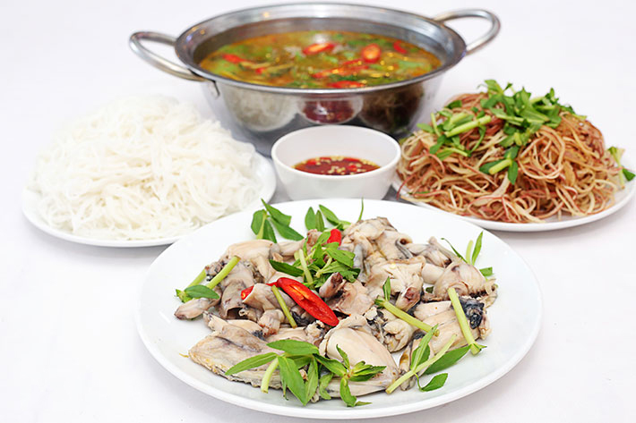 lẩu ếch lá giang