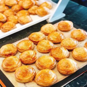 Bánh Pateso Pháp